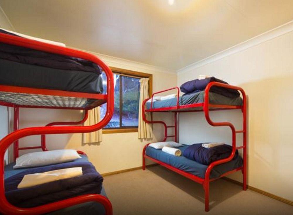 Отель Jenolan Caves House Экстерьер фото